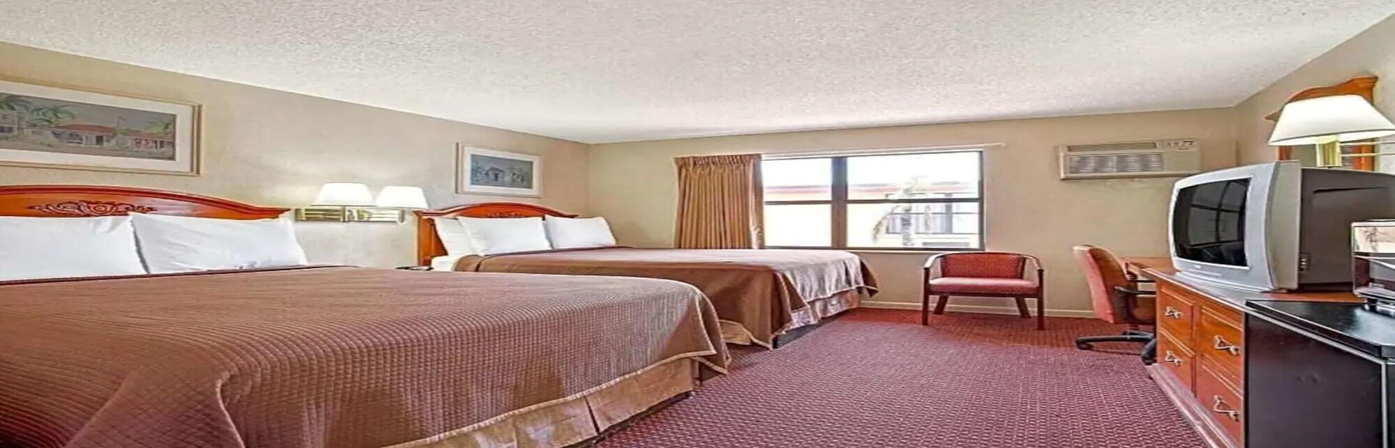 Airport Inn Tampa Esterno foto